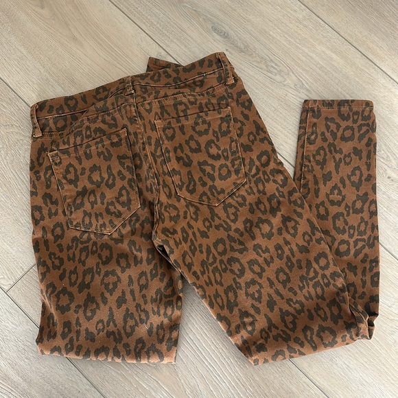 Leopard Print Jeans - Picture 4 of 4